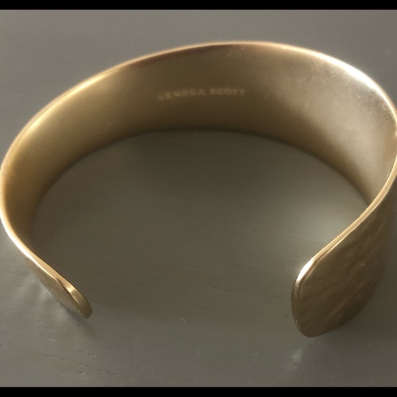 Kendra Scott Cuff Bracelet - Picture 4 of 5